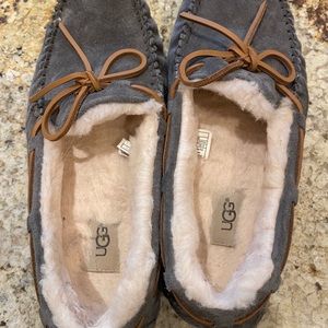 Ugg slippers
